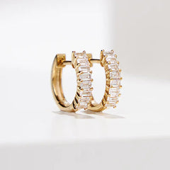 Rosy Reverie Diamond Finger Ring